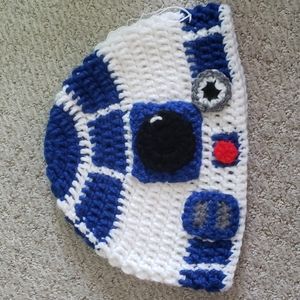 Crochet R2D2 hat Adult Size
